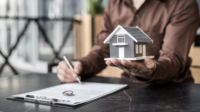 Property Investment Tips for UK Beginners Thumbnail