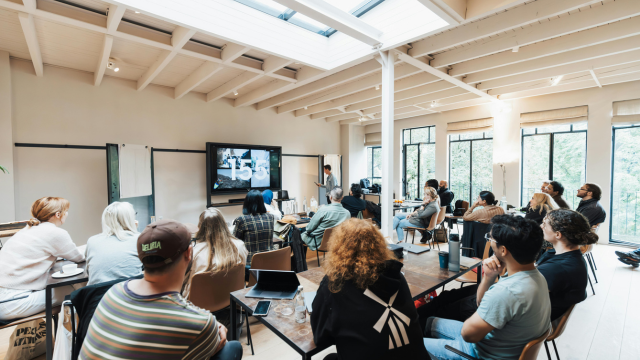 Presentation Skills Training Courses UK for Professionals Thumbnail