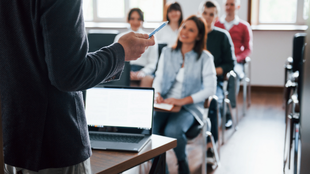Workplace Coaching Training UK for Professional Growth Thumbnail