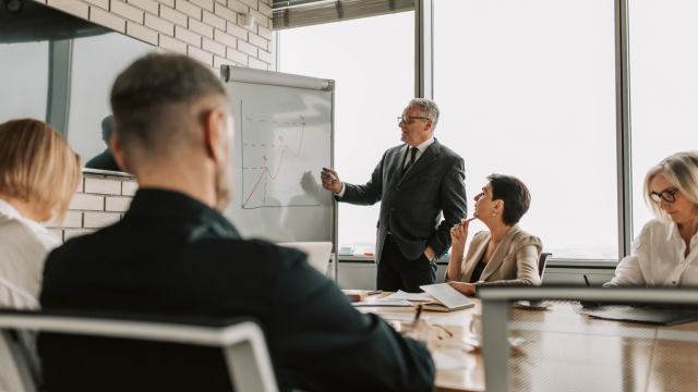 Leadership Courses UK for Career and Management Growth Thumbnail