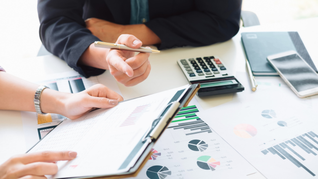 Bookkeeping Courses UK: Career Guide and Qualifications Thumbnail