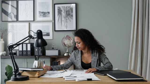 Payroll Courses UK: Career Guide and Qualifications Thumbnail