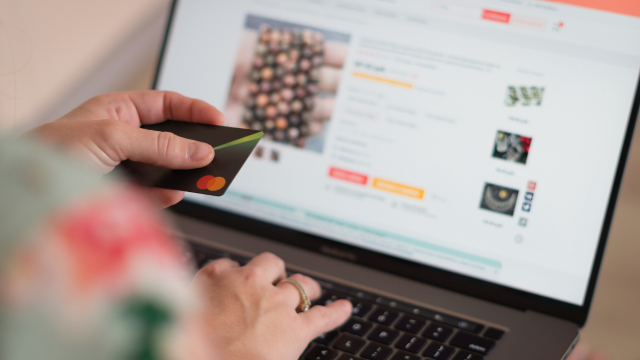 How to Protect Your Business from Online Scams Thumbnail